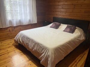 Cama doble con ventana Villa Tanqueta